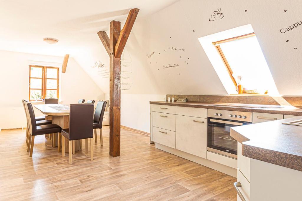 Ferienwohnung Am Walnussbaum Parchtitz Luaran gambar