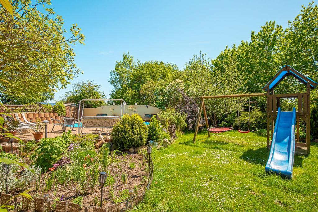 Ferienwohnung Am Walnussbaum Parchtitz Luaran gambar